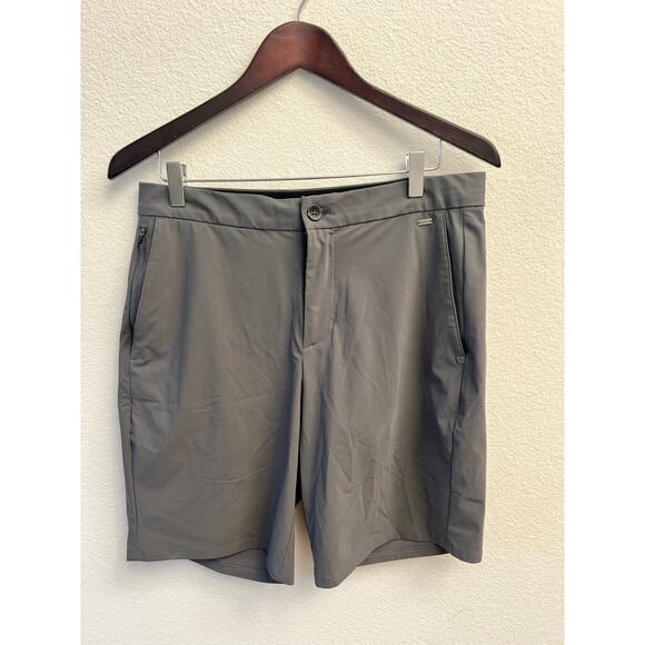 Vuori Fleet Shorts in Gray size M V386 - Picture 2 of 7